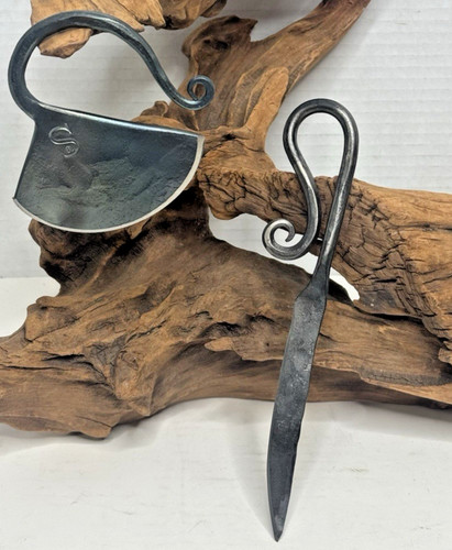 Knife herb chopper mezzaluna